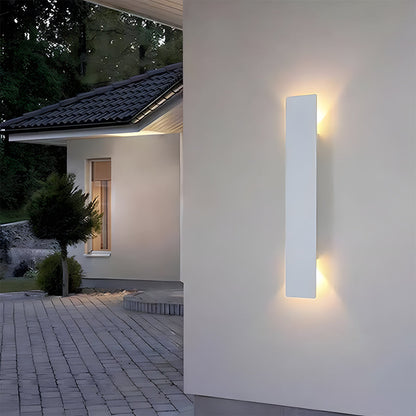 Modern Outdoor LED Aluminum Wall Light Fixture | Elvirox