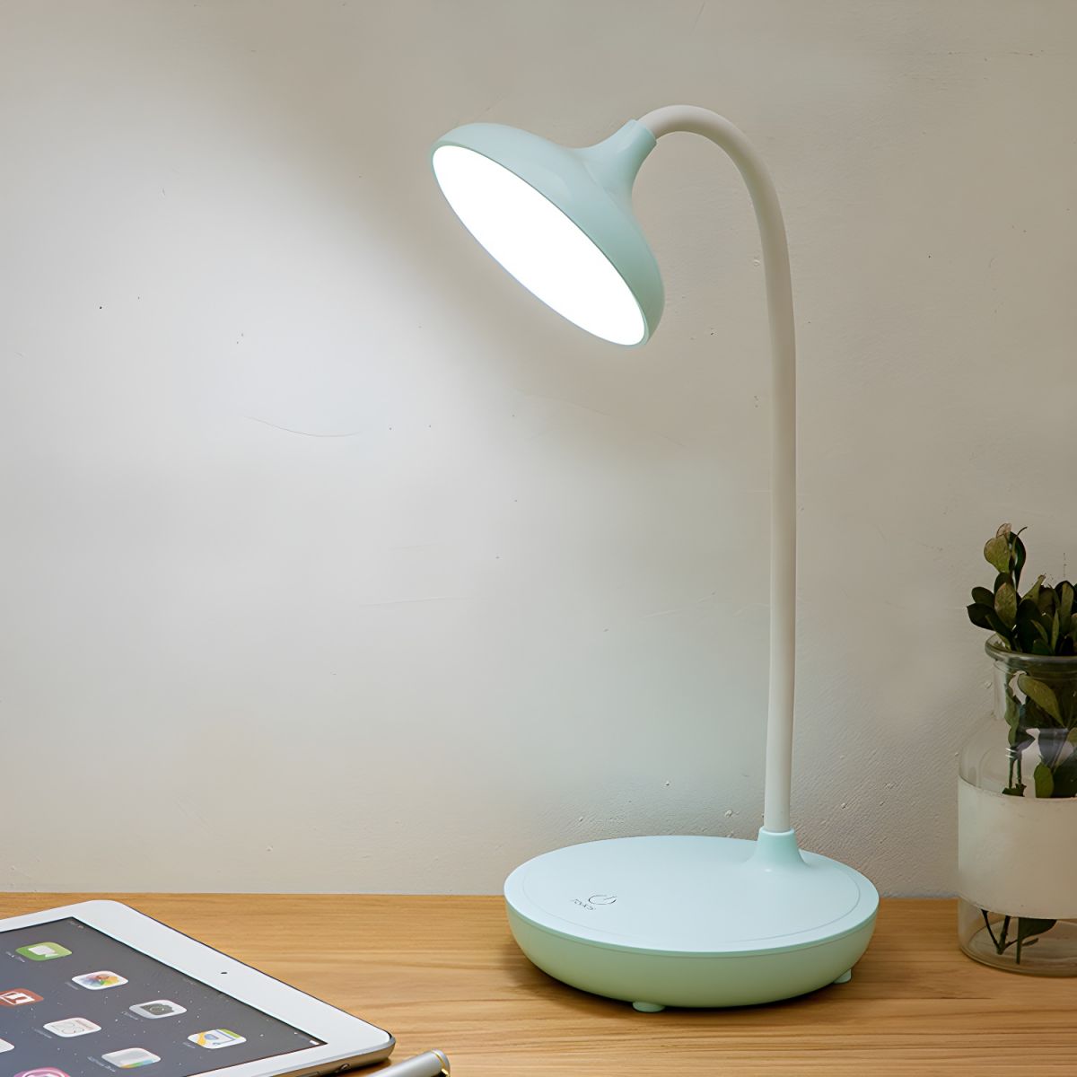 Modern Rechargeable Touch Control LED Table Lamp | Lumera