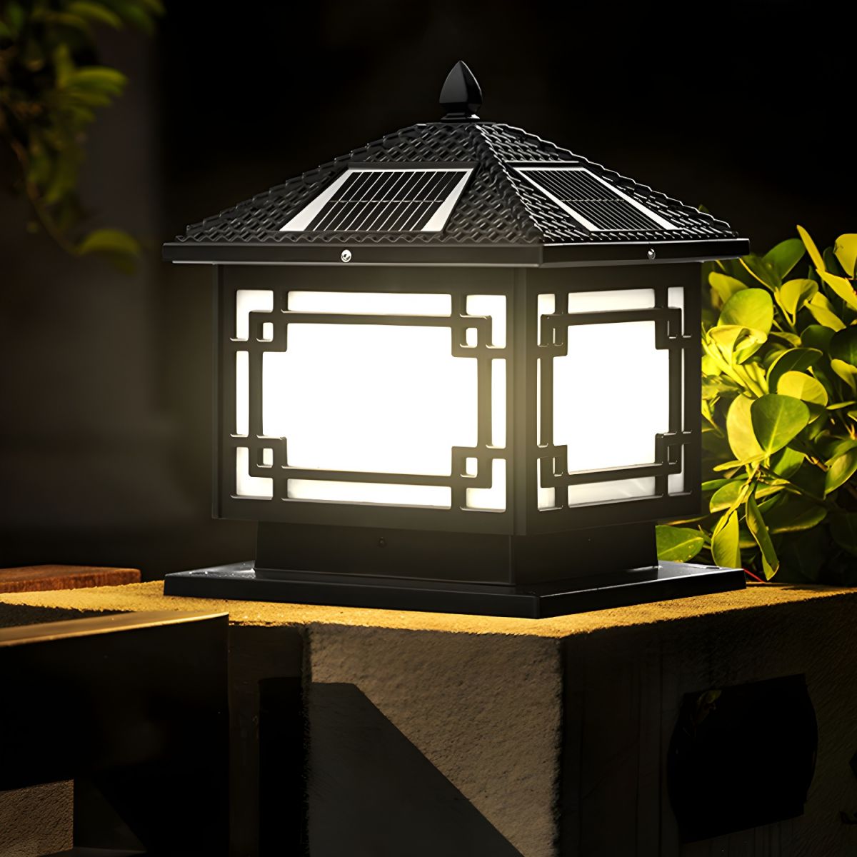 Modern Square Solar Metal Outdoor Light Fixture | Fenlora