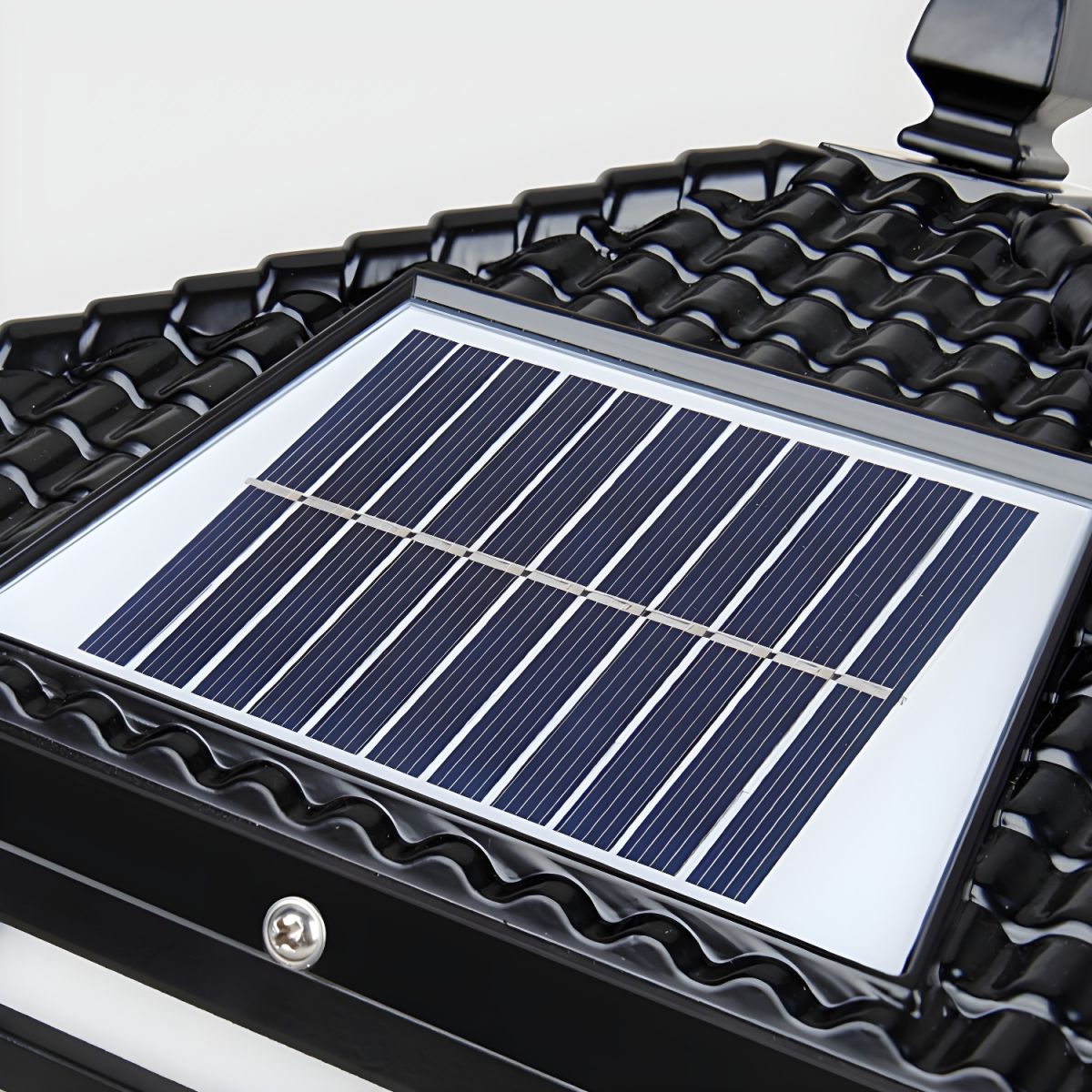 Modern Square Solar Metal Outdoor Light Fixture | Fenlora