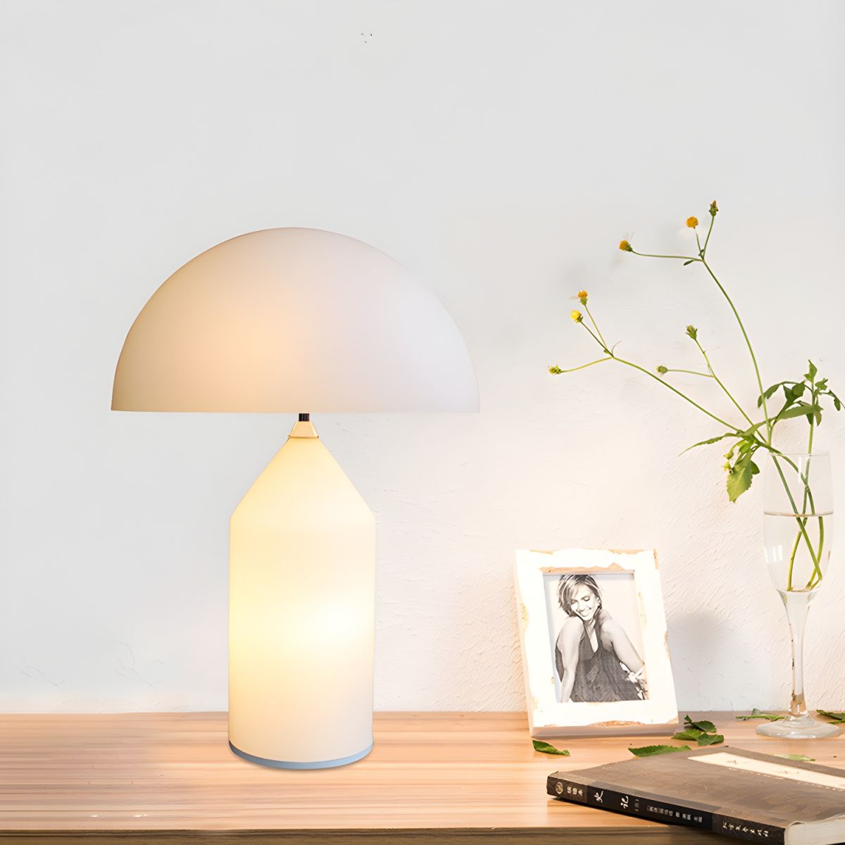 Modern Table Lamp with Acrylic Shade | Nordiq