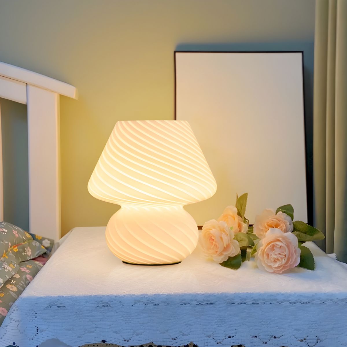Modern Table Lamp with Glass Shade for Living Room | Virelu