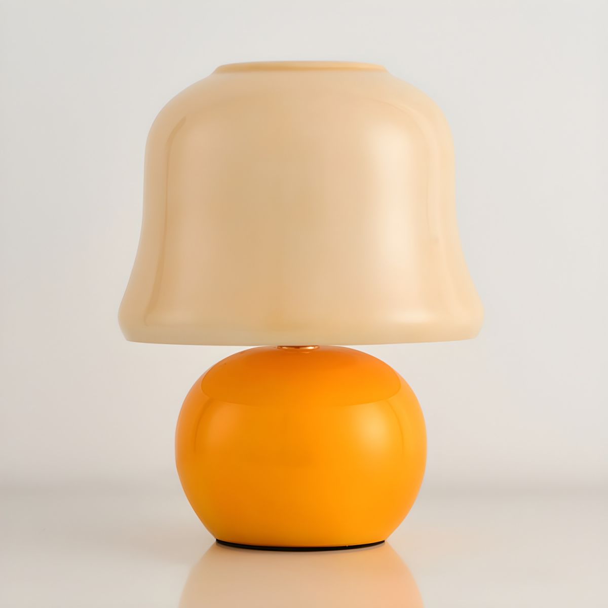 Modern Table Lamp with Glass Shade for Living Room | Virelu