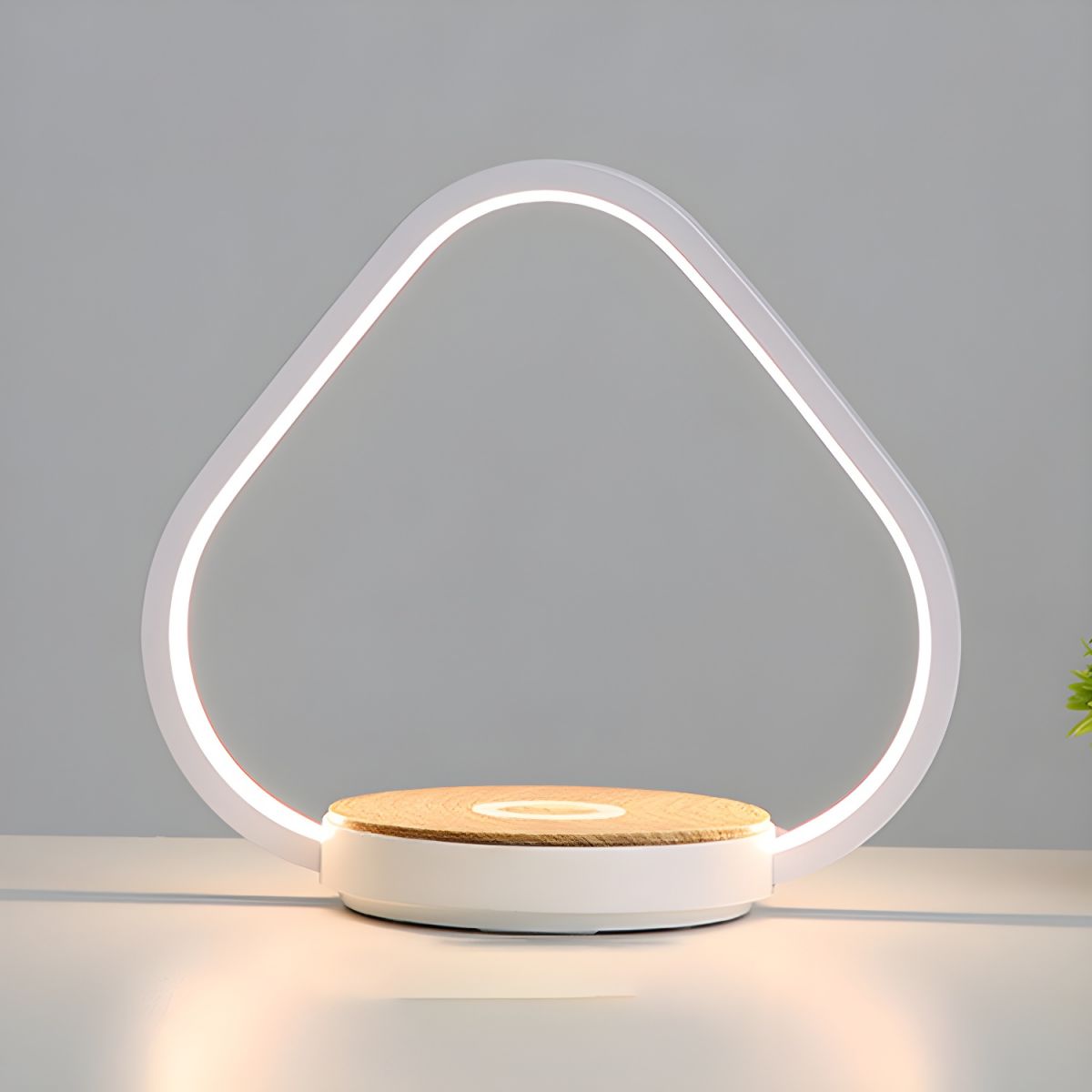 Modern Triangle Touch Dimming Table Lamp | Orvess