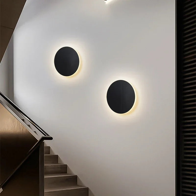Nordic Aluminium LED Motion Sensor Wall Light Design | Varqis