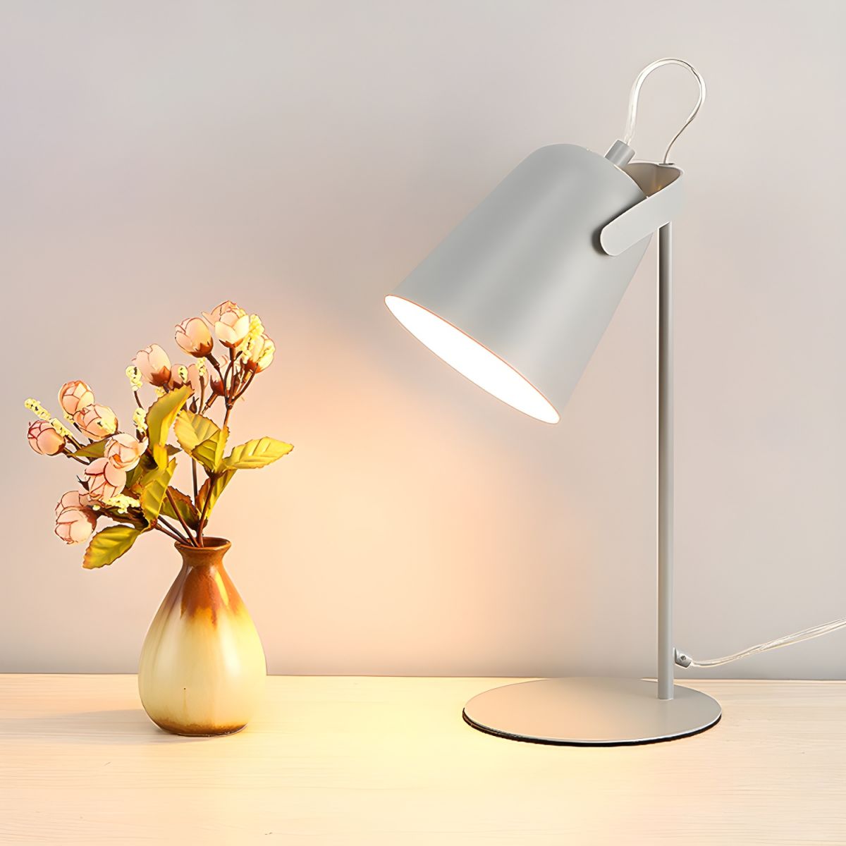 Nordic Metal Bell Shade Table Lamp Modern Style | Lumetix