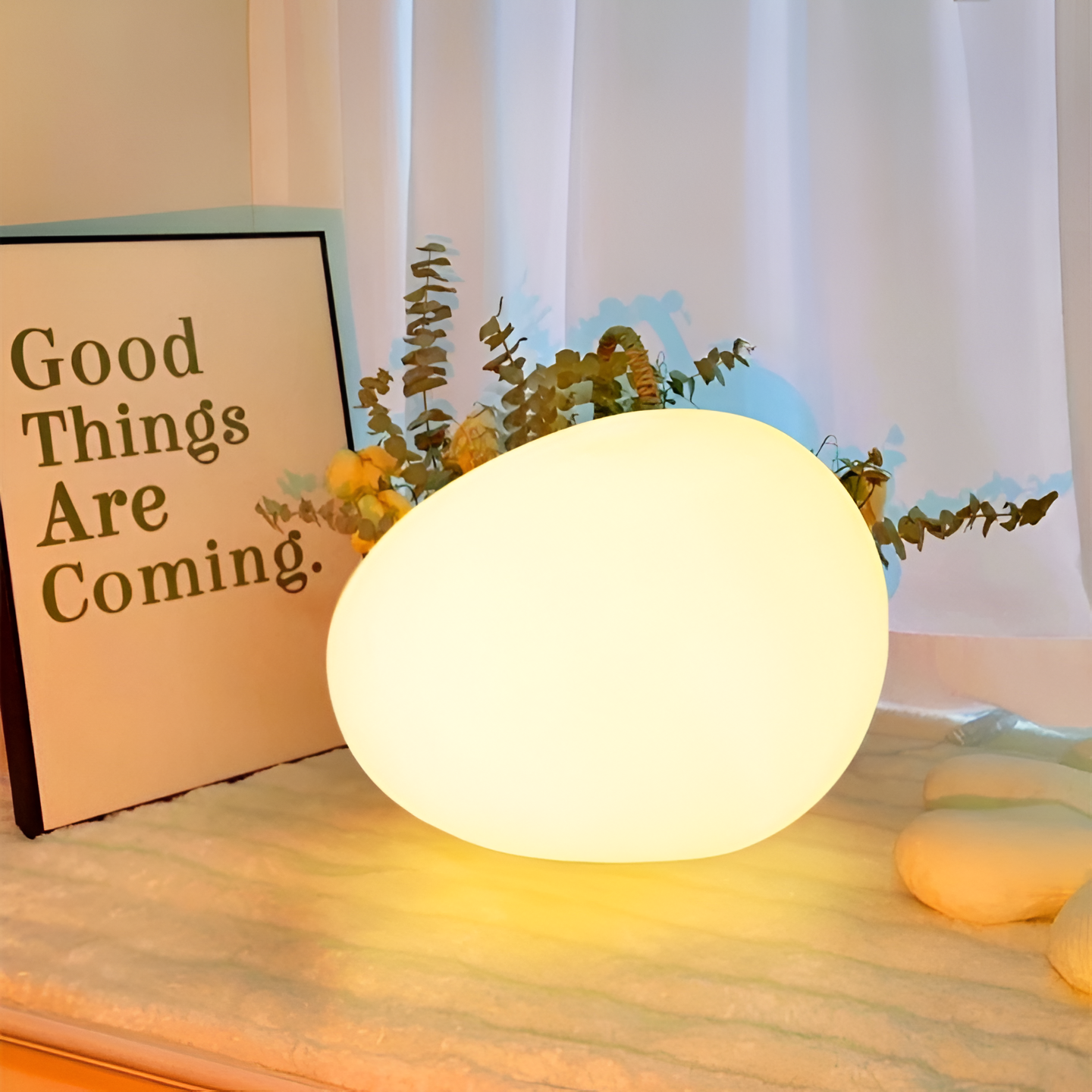 Nordic Metal Table Lamp for Contemporary Interiors | Orville