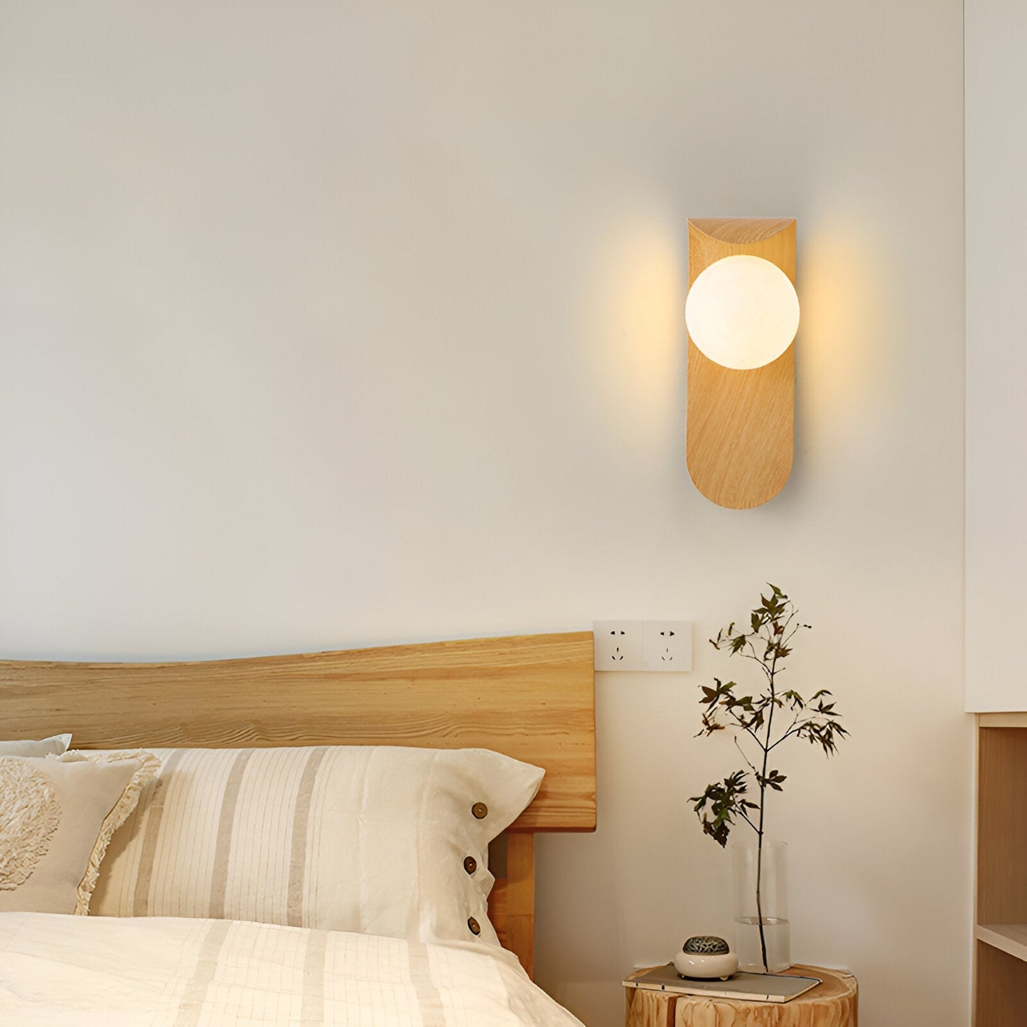 Nordic Minimalist Iron and Wood Accent LED Wall Light | Sarvian