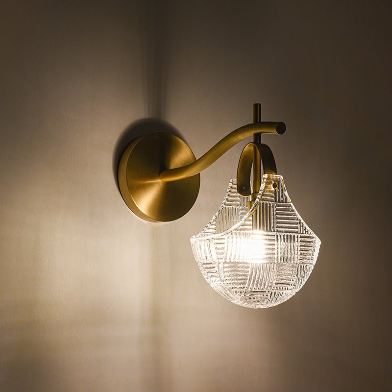 Nordic Shell Brass Finish Modern Wall Sconce Light | Mireva