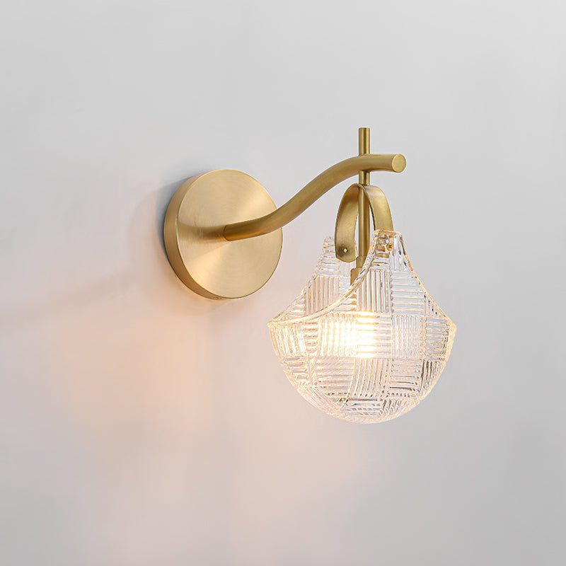 Nordic Shell Brass Finish Modern Wall Sconce Light | Mireva