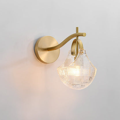 Nordic Shell Brass Finish Modern Wall Sconce Light | Mireva
