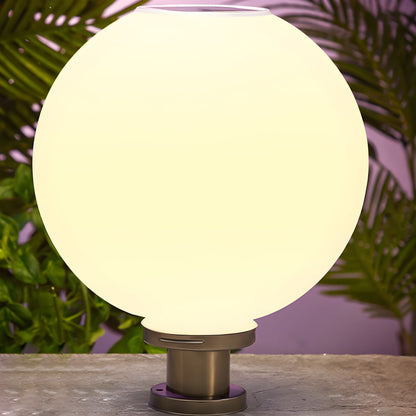 Nordic Solar Metal Sphere Outdoor Light | Elvaro