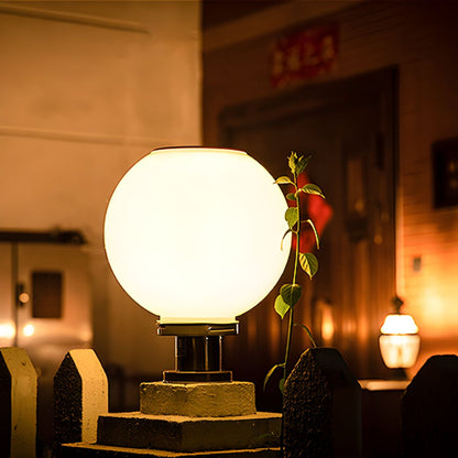 Nordic Solar Metal Sphere Outdoor Light | Elvaro