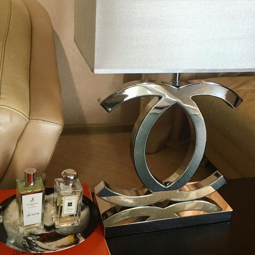 Nordic Stainless Steel Table Lamp Design | Humelo