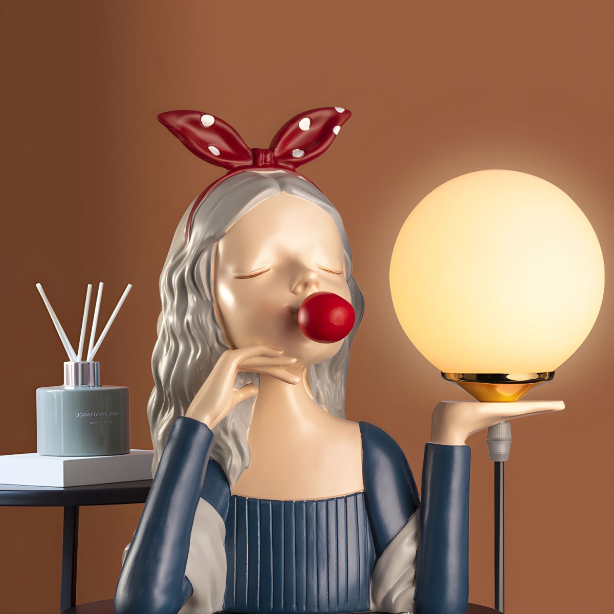 Nordic Style Table Lamp with Glass Globe | Lunvyr