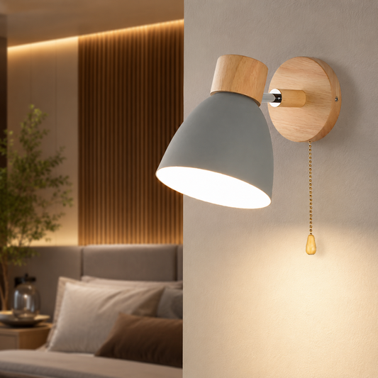 Nordic Wooden Wall Sconce for Cosy Compact Spaces | Darnova