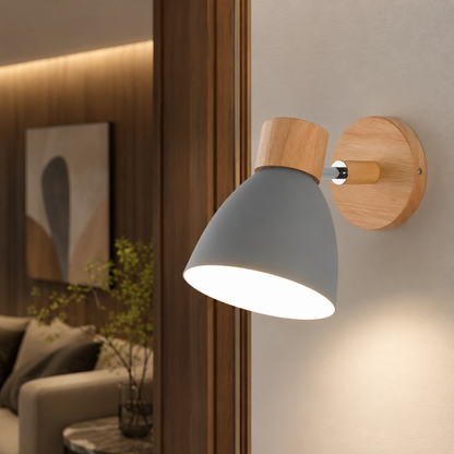 Nordic Wooden Wall Sconce for Cosy Compact Spaces | Darnova