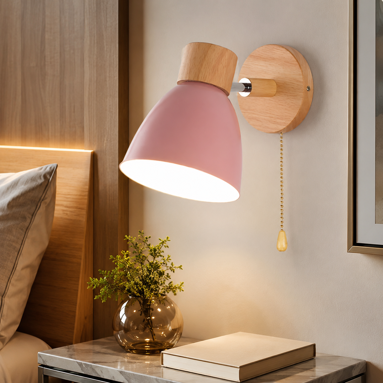 Nordic Wooden Wall Sconce for Cosy Compact Spaces | Darnova