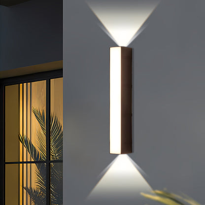 Outdoor LED Wall Light Tube Minimalist Modern | Morlix