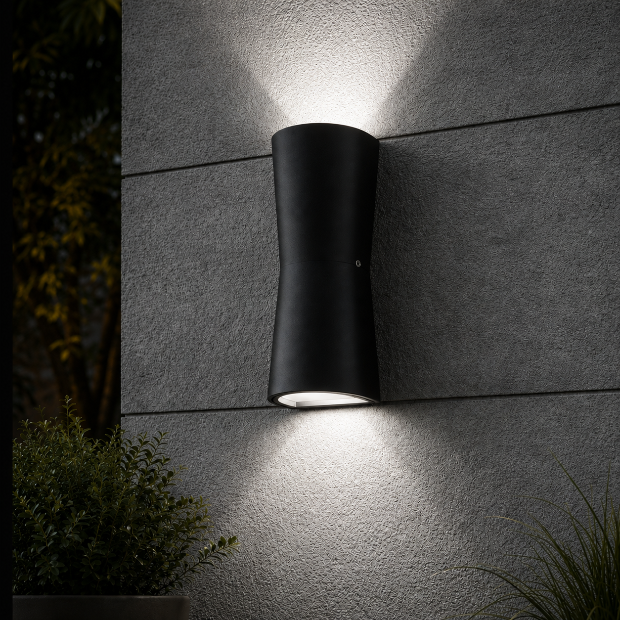 Outdoor Metal Torch Wall Light Minimalist LED Design | Bonvex
