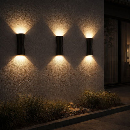 Outdoor Metal Torch Wall Light Minimalist LED Design | Bonvex