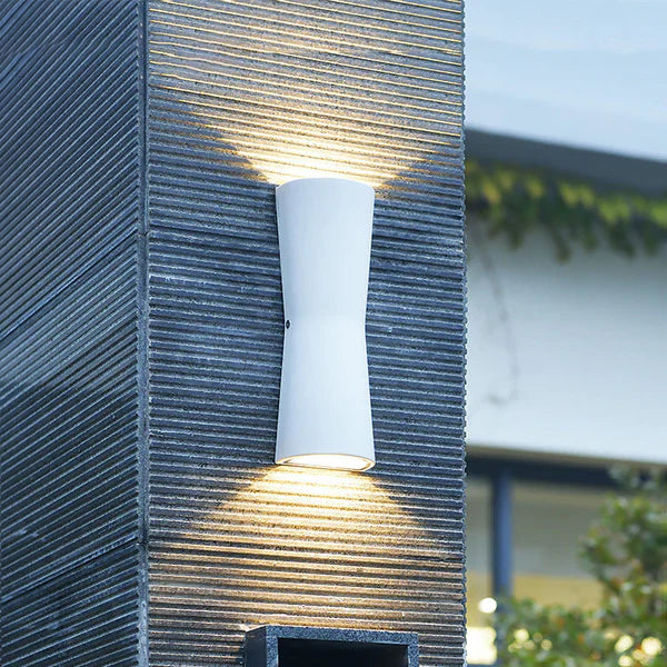 Outdoor Metal Torch Wall Light Minimalist LED Design | Bonvex