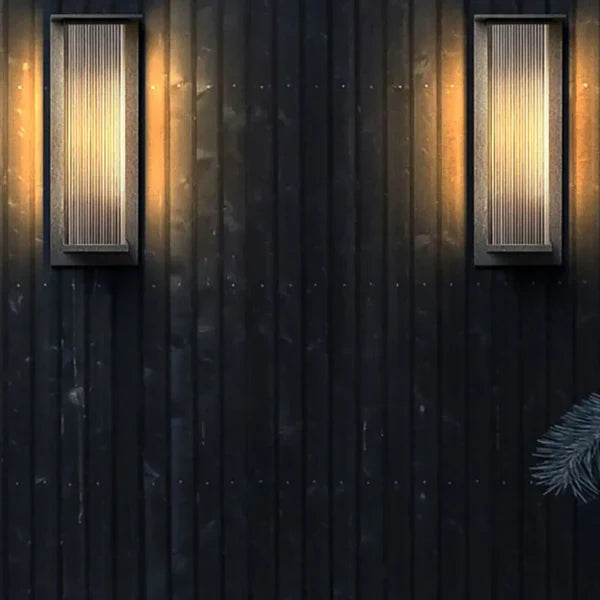 Outdoor Rectangular Wall Light Modern Metal Design | Solqen