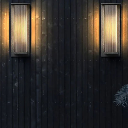 Outdoor Rectangular Wall Light Modern Metal Design | Solqen