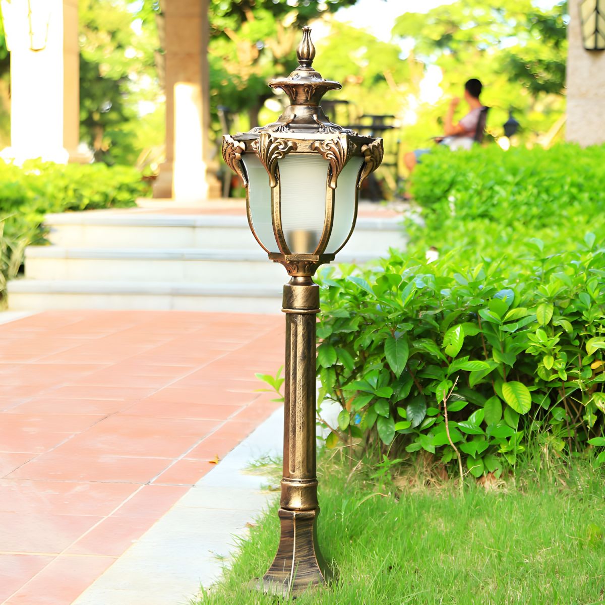 Outdoor Retro Light with Prismatic Glass Bell Shade | Zorvix