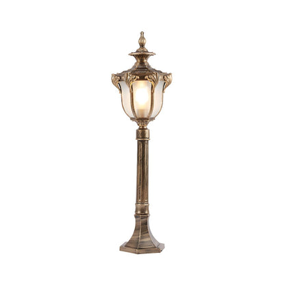 Outdoor Retro Light with Prismatic Glass Bell Shade | Zorvix