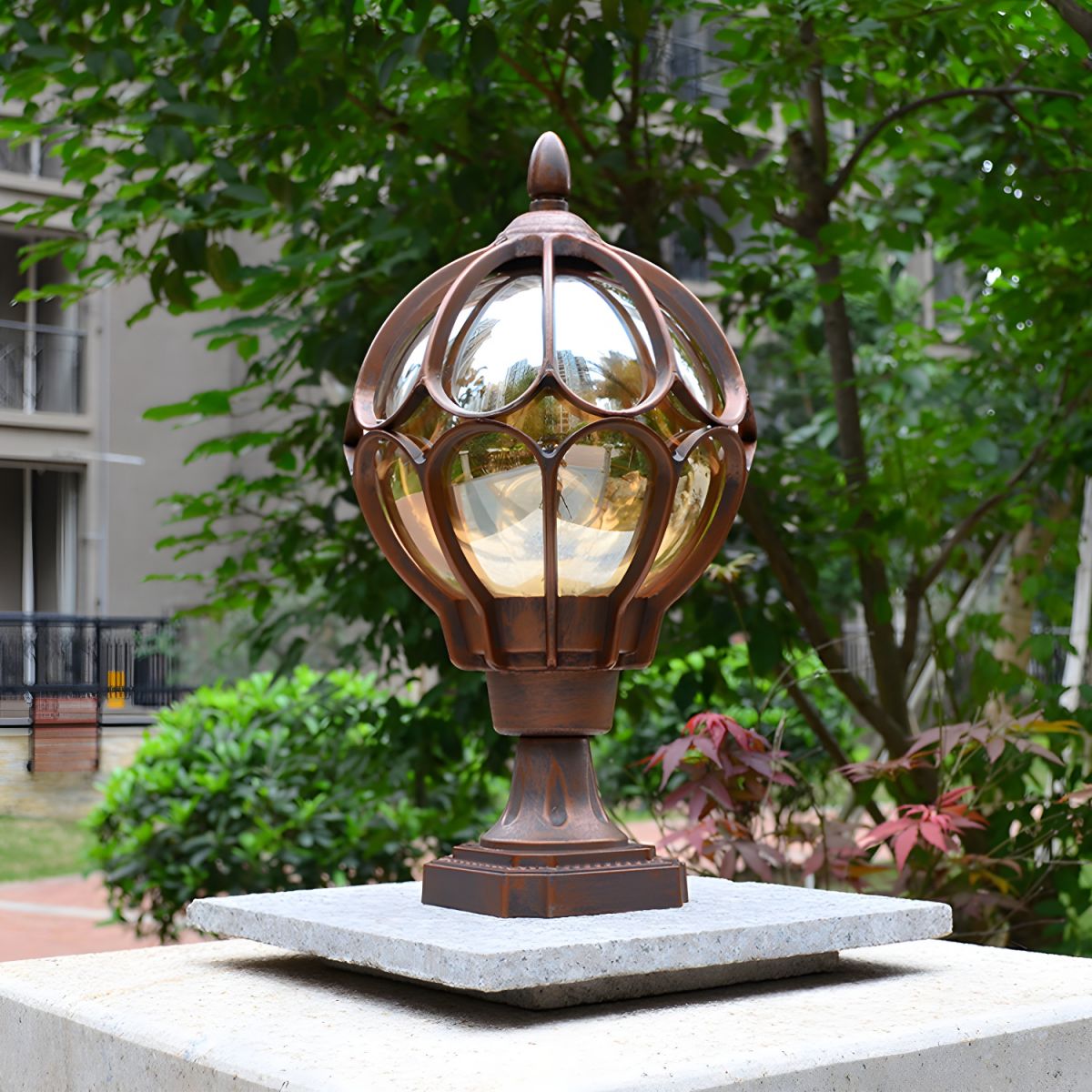 Outdoor Round Ceiling Light Nordic Metal Design | Quinra