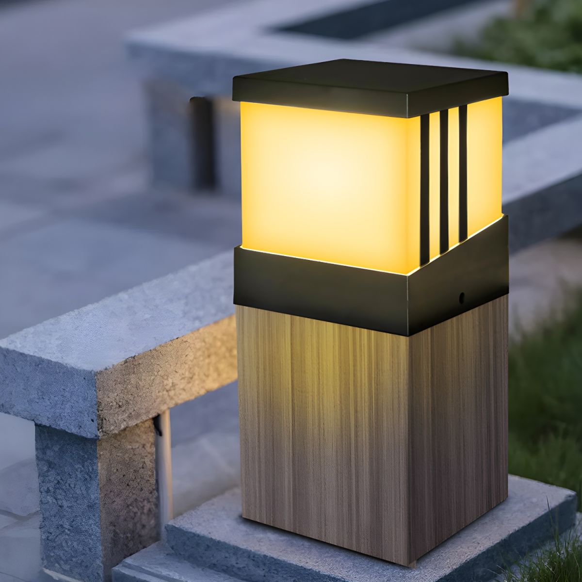 Outdoor Solar LED Cube Light Modern Style 3 Modes | Lornico