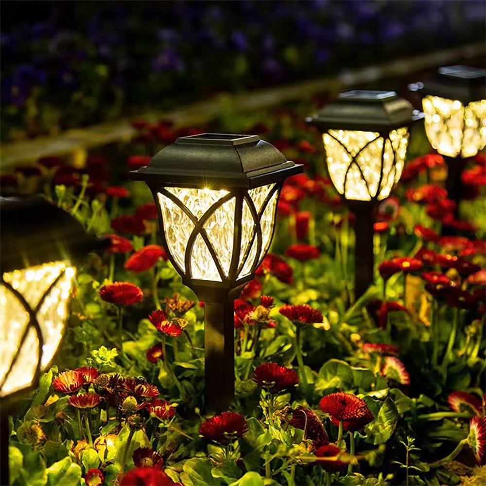 Outdoor Solar LED Garden Pathway Light Warm Glow | Solvra