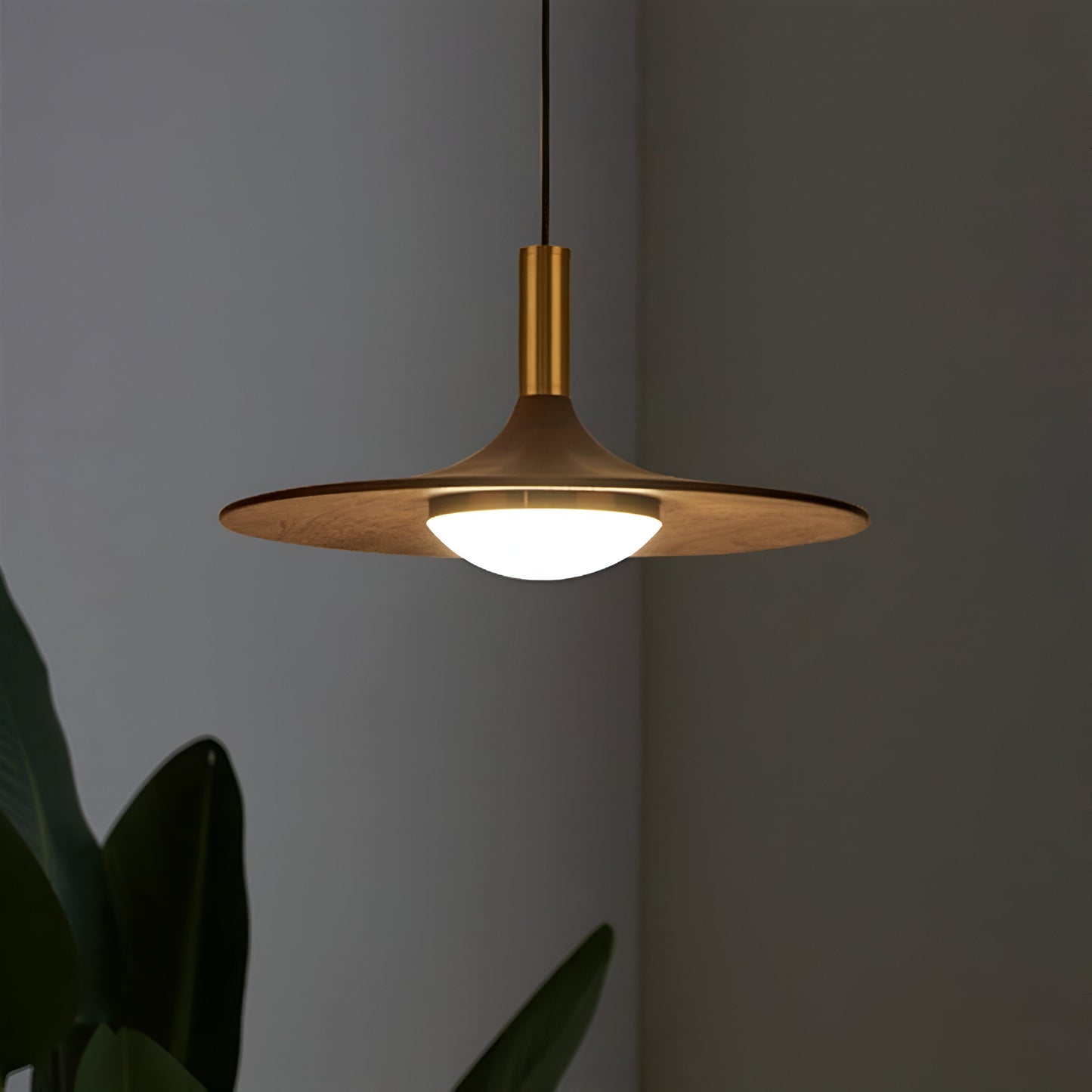 Pendant Light Nordic Minimalist Iron Shade Copper Finish | Brivon