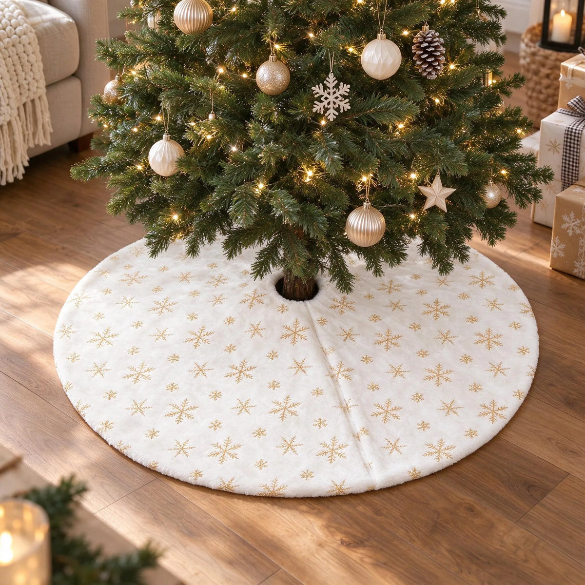 Plush Round Holiday Christmas Tree Skirt