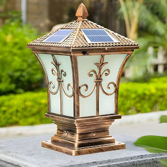 Rectangular Solar Metal Outdoor Light Fixture | Ilnexo