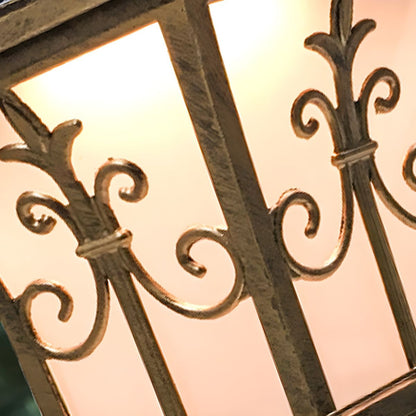 Rectangular Solar Metal Outdoor Light Fixture | Ilnexo