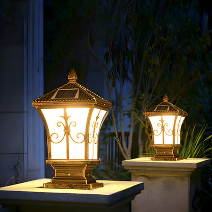 Rectangular Solar Metal Outdoor Light Fixture | Ilnexo