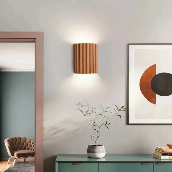Resin Body Wall Light in Nordic Minimalist Style | Lumoris