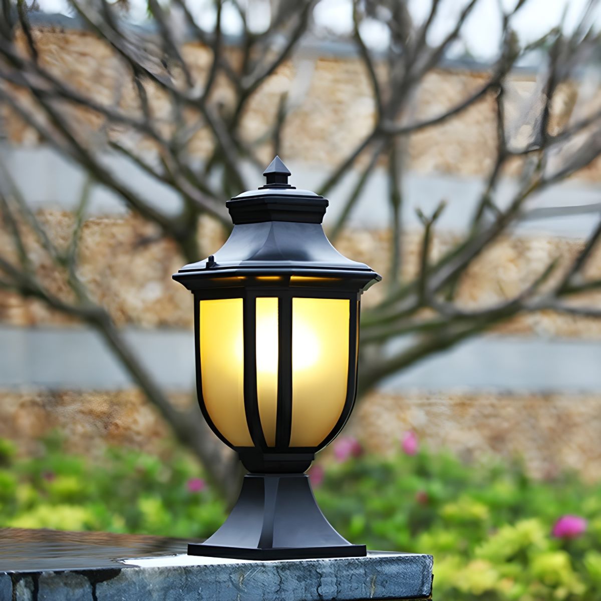 Retro Black Metal Outdoor Pillar Lamp Light | Jenvaro