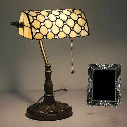 Retro Table Lamp with Gridded Glass Tiffany Style | Solvan
