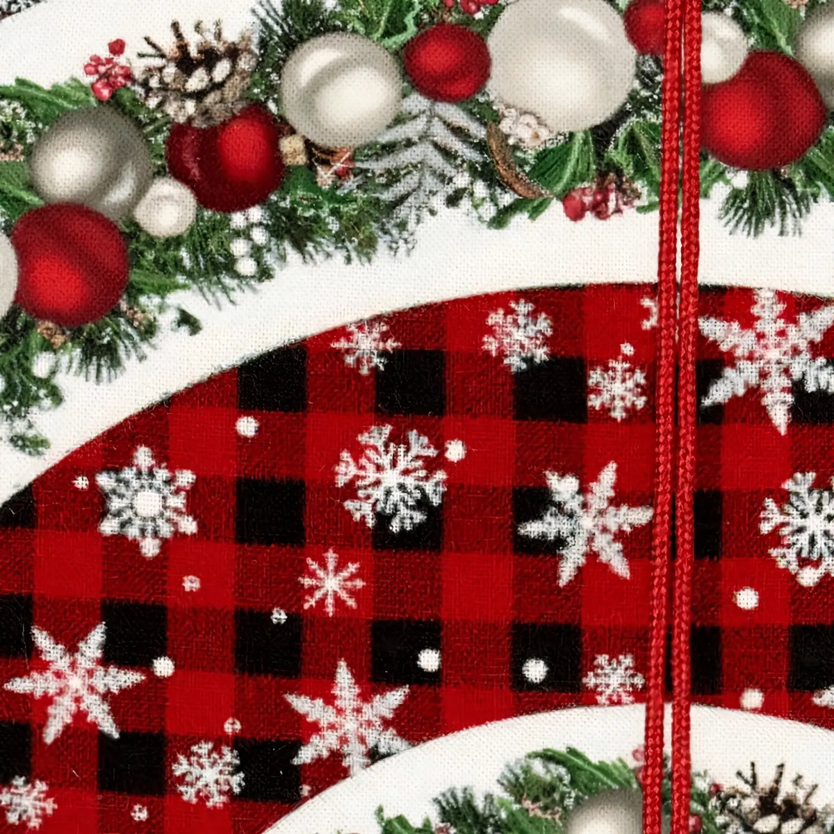 Round Decorative Christmas Tree Skirt