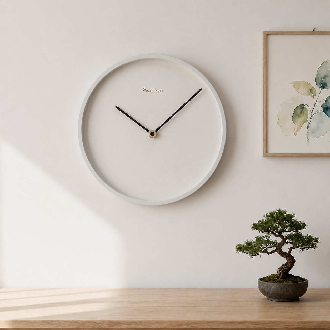 Scandinavian Minimalist Wall Clock Silent Quartz Round | Tavinor