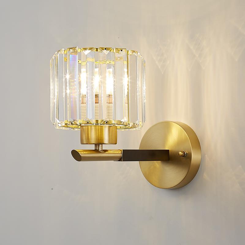 Single Light Clear Crystal Wall Sconce Brass Finish | Zoreli