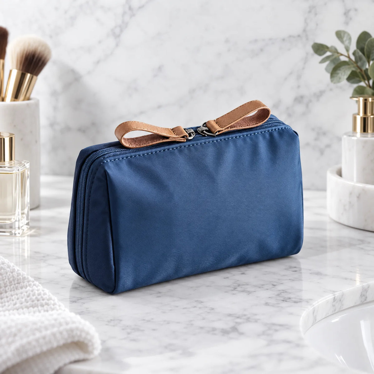 Small Zippered Daily Cosmetic Bag