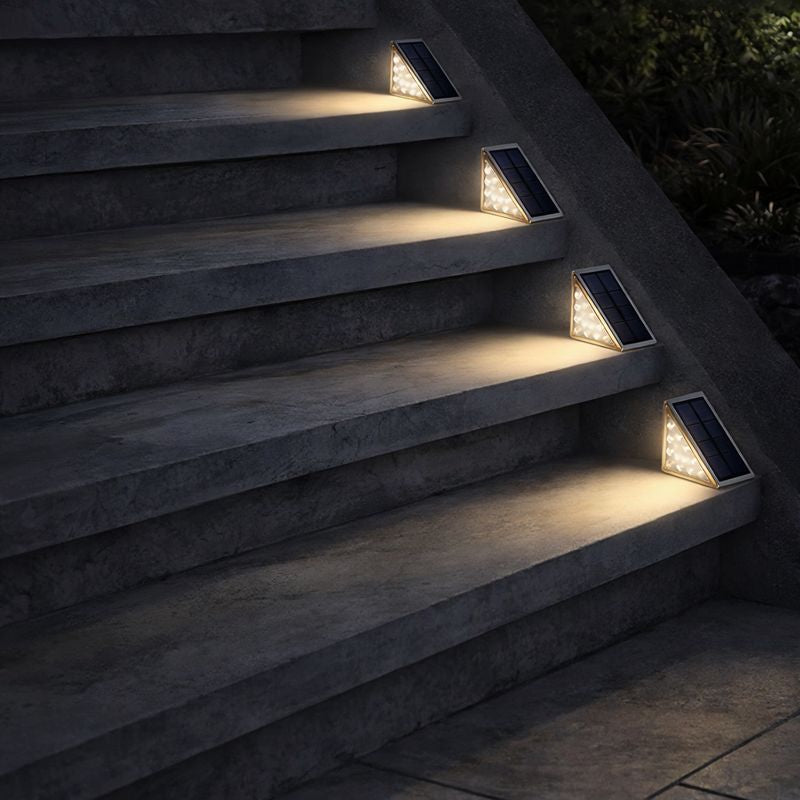 Solar LED Stair Light Warm White Outdoor Lighting | Karnix