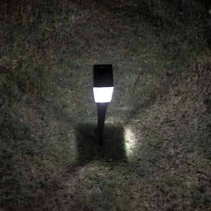 Solar LED Tapered Outdoor Landscape Light | Tavora