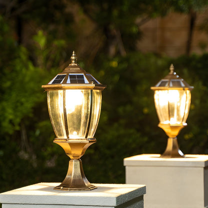 Solar Outdoor Pier LED Light in Classic Design | Nelvaro