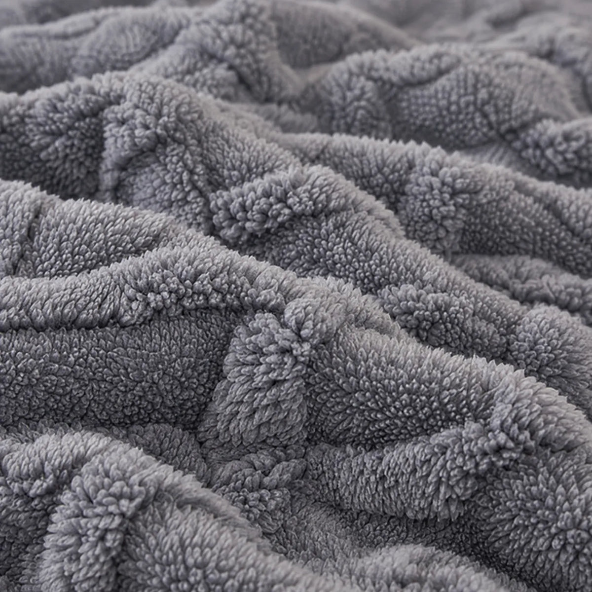 Textured Weighted Winter Comforter with Fleece Lining