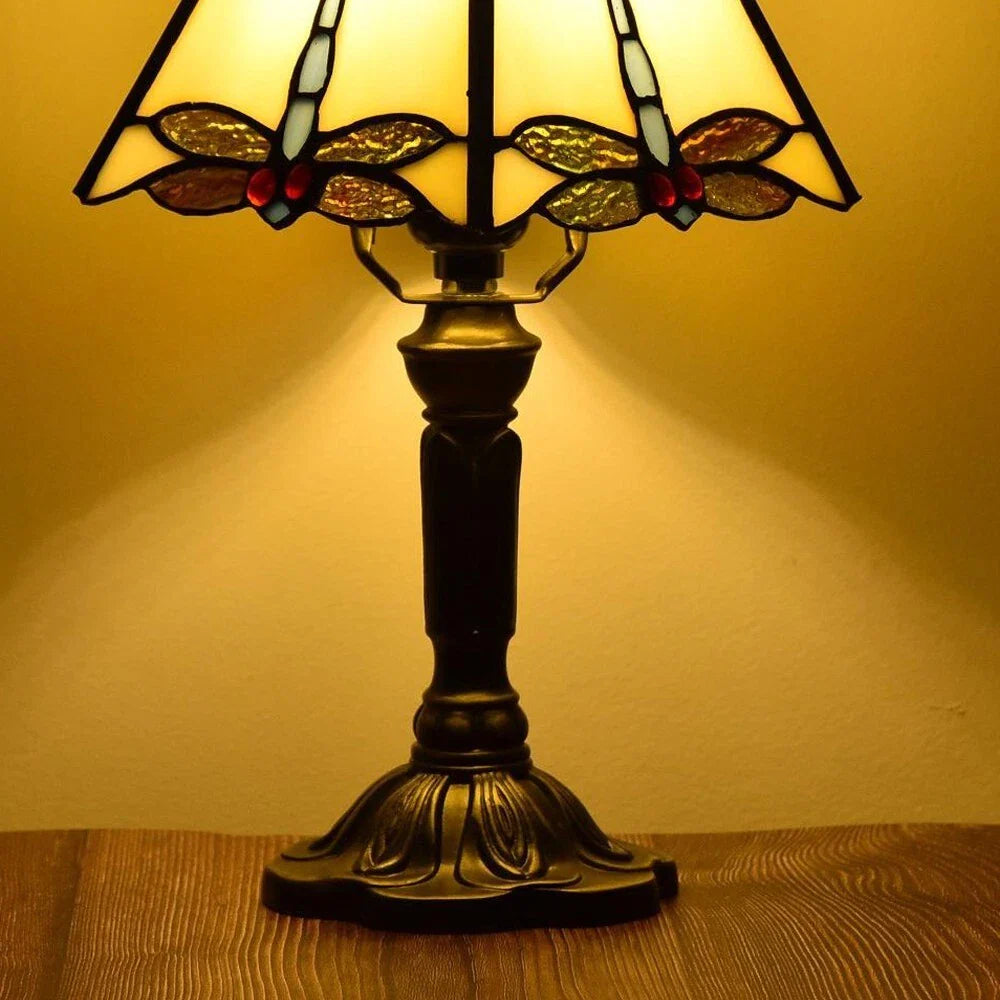 Tiffany Style Glass Table Lamp with Dragonfly Pattern Cream | Lumriel